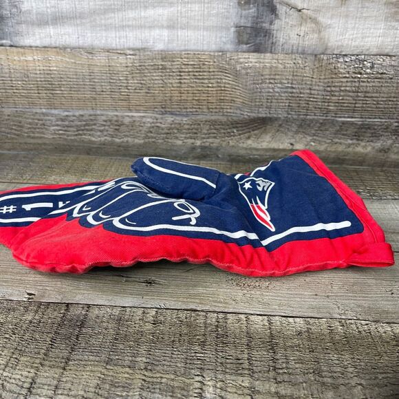 NFL New England Patriots Oven Mitt #1 Fan - Picture 9 of 11